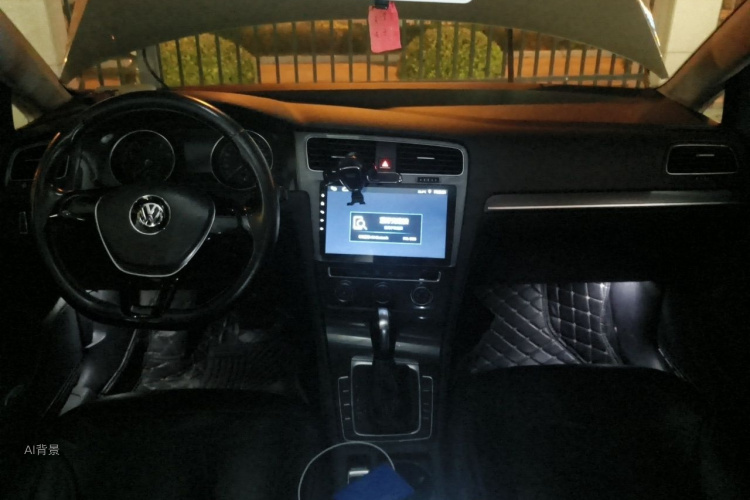 Volkswagen Golf 2017 car image #11
