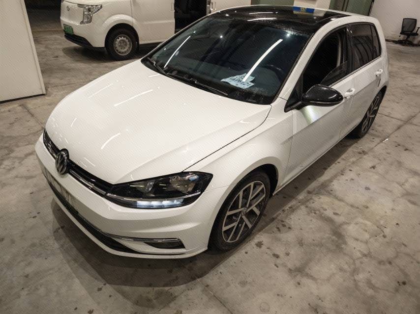 2018 2018 car image