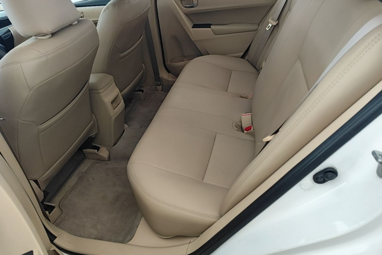 Toyota Corolla 2014 car image #17