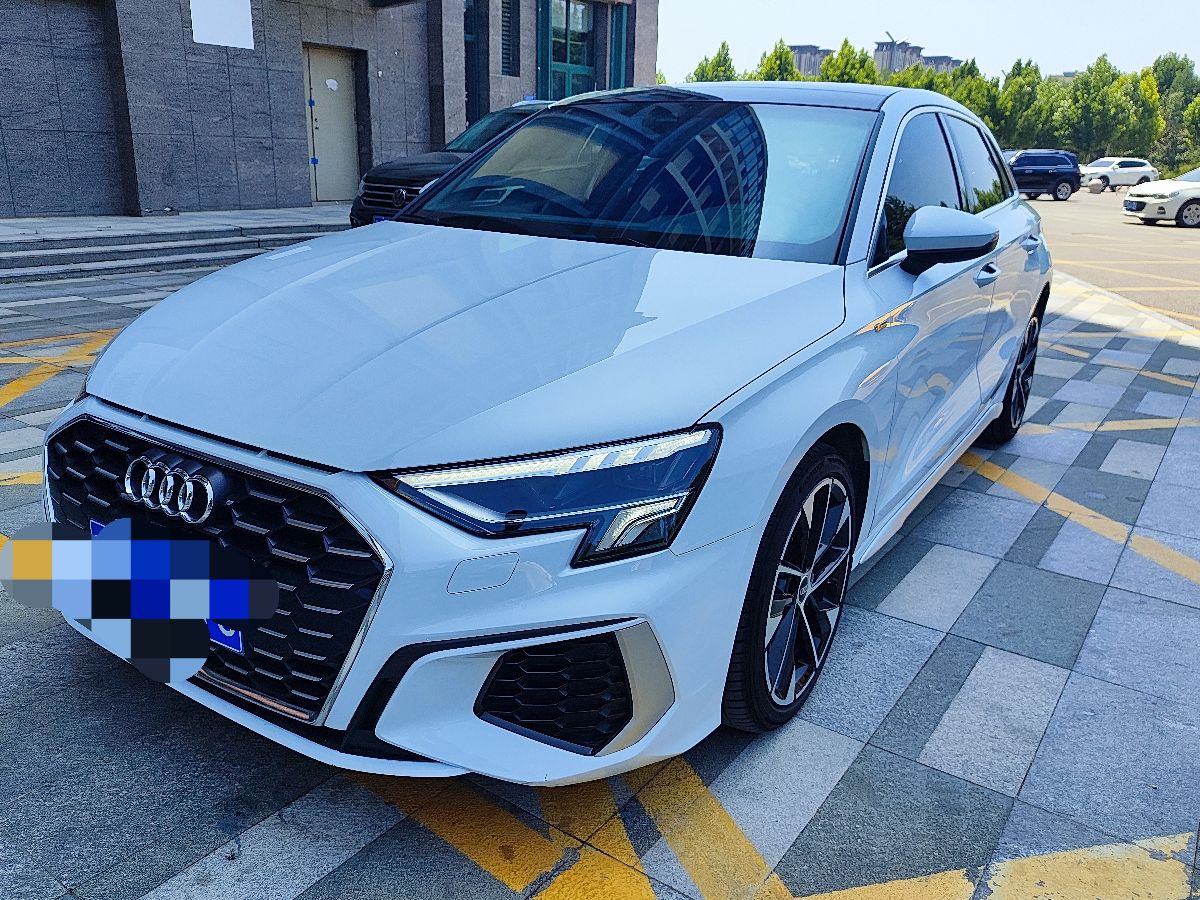 Audi A3 2023 Audi A3 2023 immagine di auto