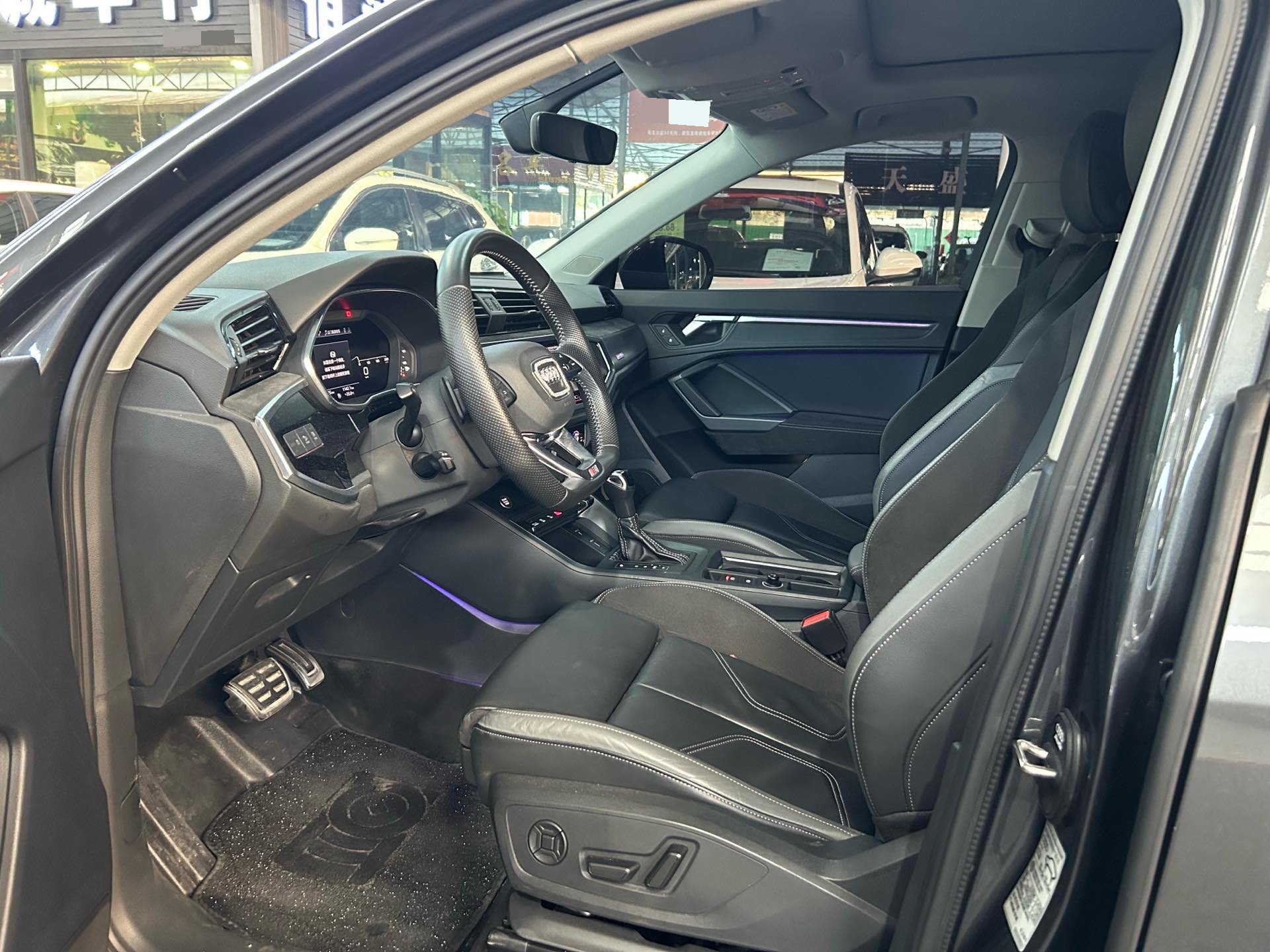 Audi Q3 Sportback 2020 car image #2