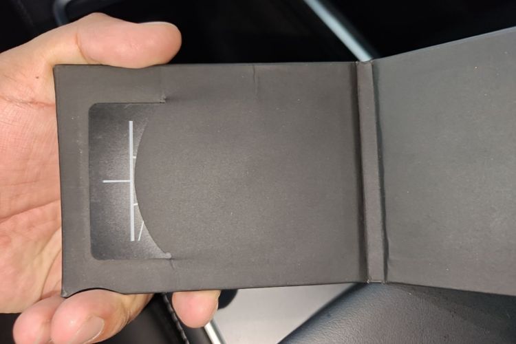 Tesla Model Y 2021 car image #14