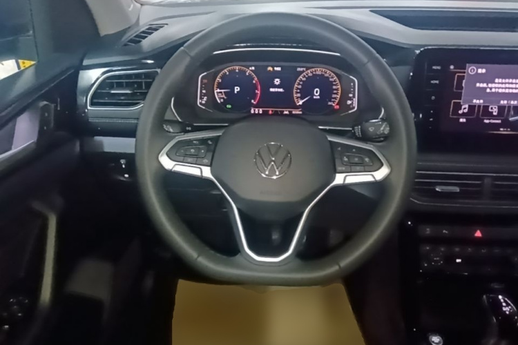 Volkswagen Tharu 2025 imagem de carro #11