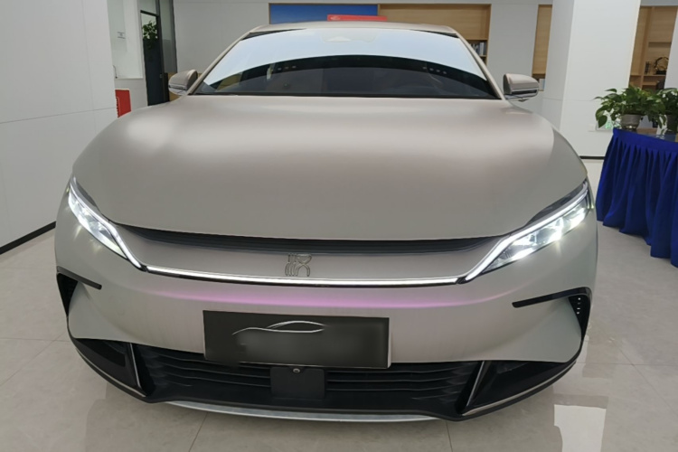 BYD Han 2022 car image #3