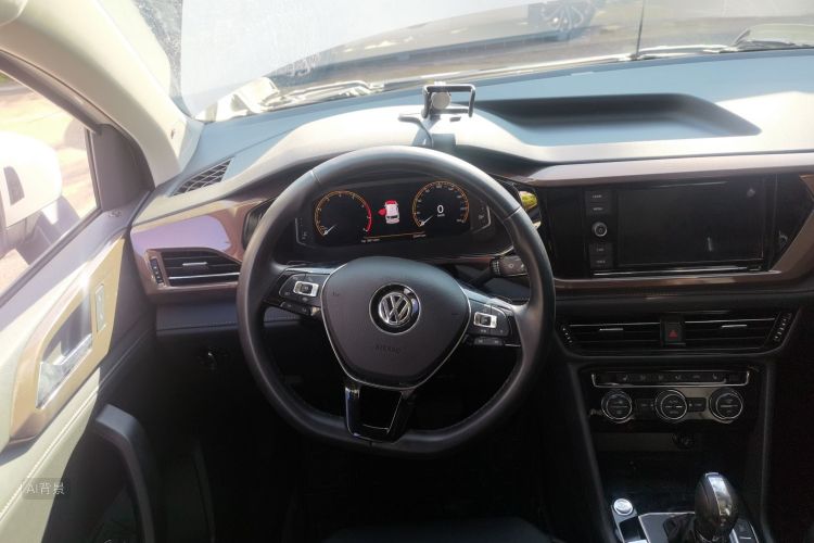 Volkswagen Tharu 2019 صورة سيارة #12