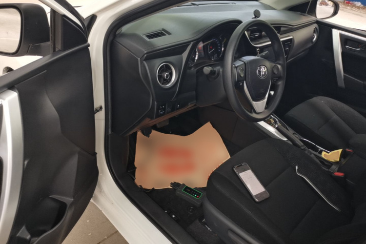 Toyota Corolla 2018 car image #16