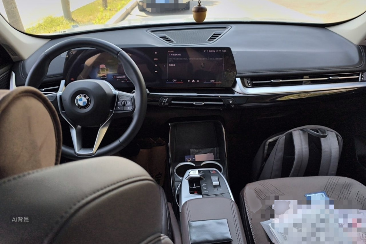 BMW X1 2023 car image #11