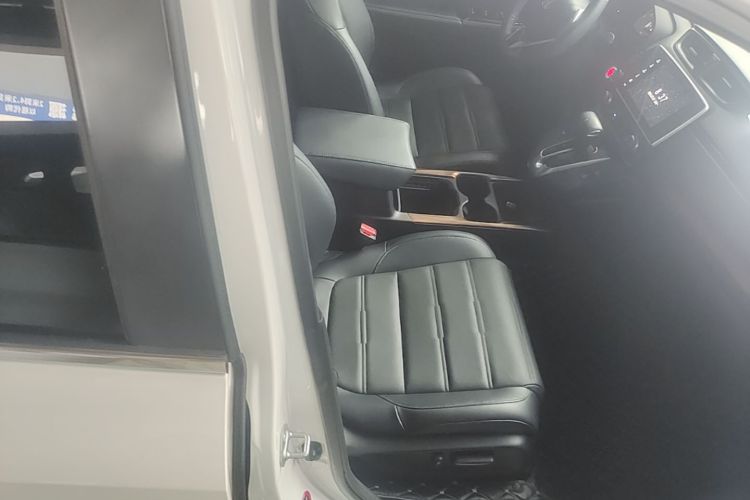 Honda CR-V 2019 car image #24
