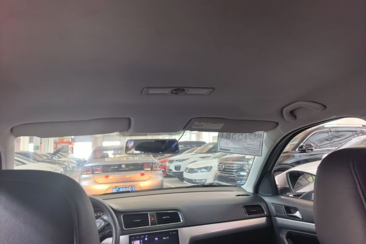 Volkswagen Lavida 2017 car image #20