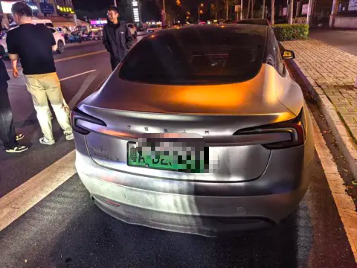 Tesla Model 3 2025 #4 Tesla Model 3 2025 immagine di auto #4