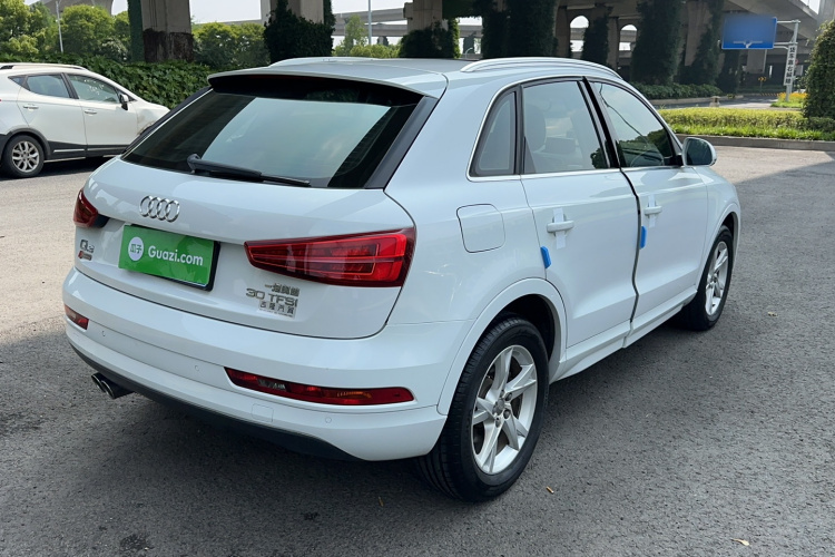 Audi Q3 2017 #5 Audi Q3 2017 car image #5