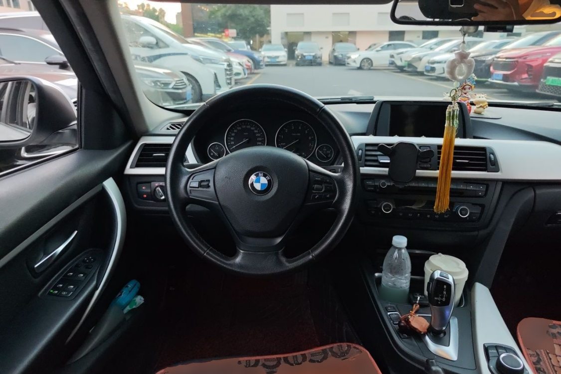 BMW 3 Series 2015 #22 BMW 3 Series 2015 car image #22