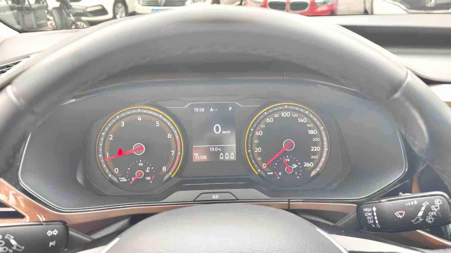 2019 image de voiture #11