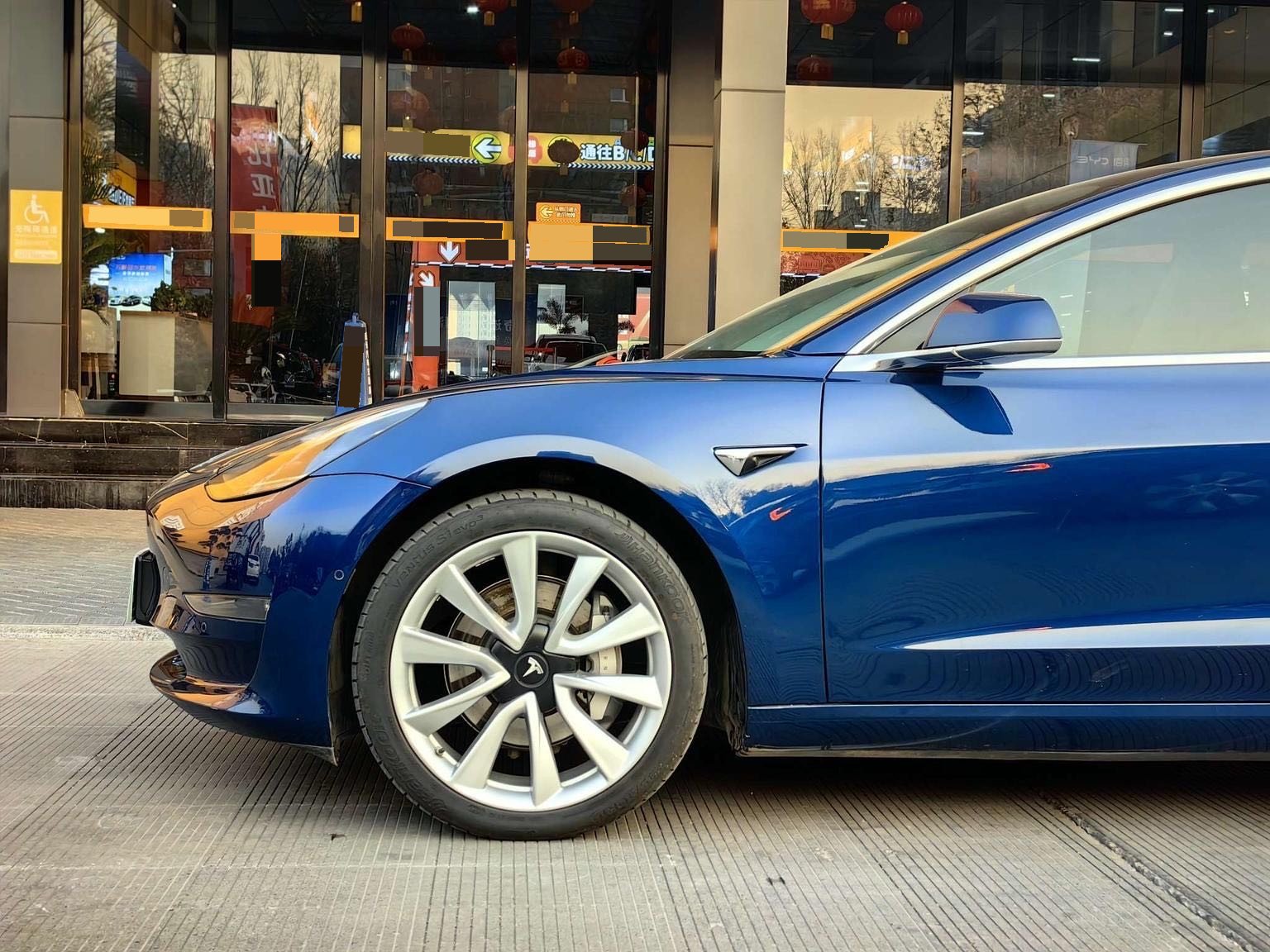 Tesla Model 3 2020 imagen de coche #4