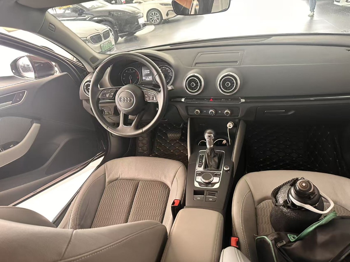 Audi A3 2019 car image #5