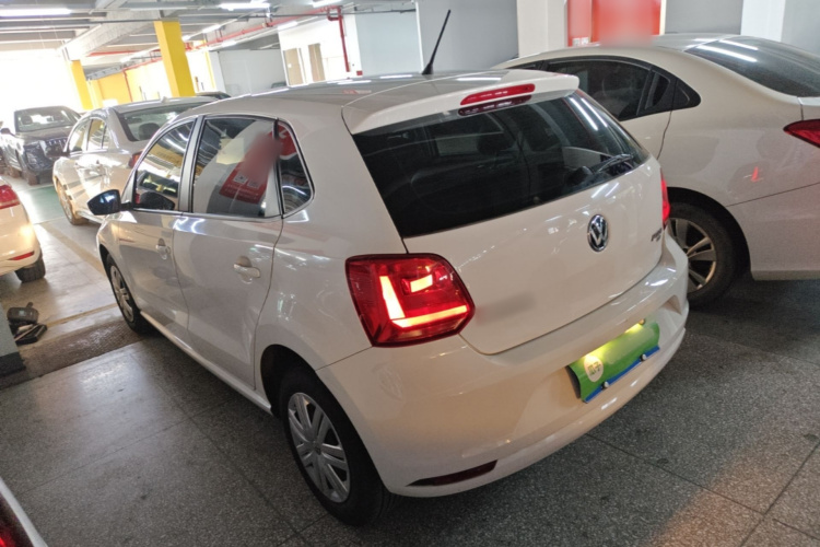 Volkswagen Polo 2019 car image #5