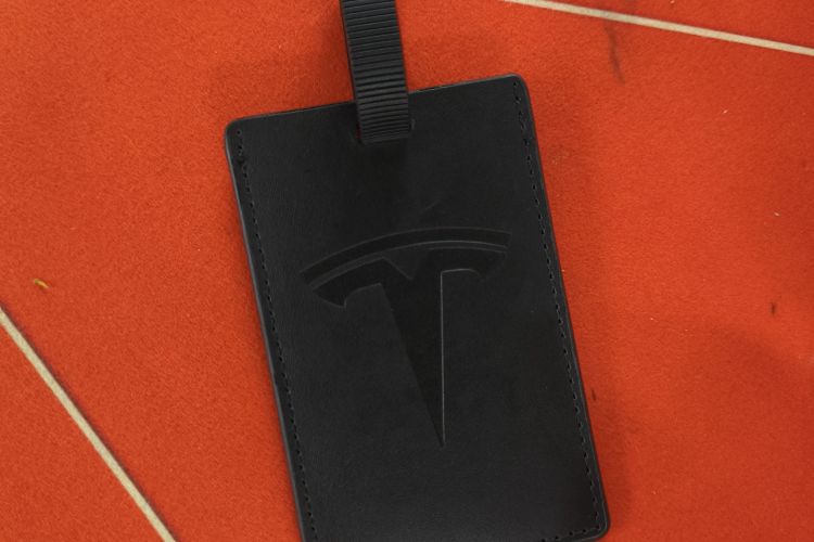 Tesla Model Y 2024 car image #14