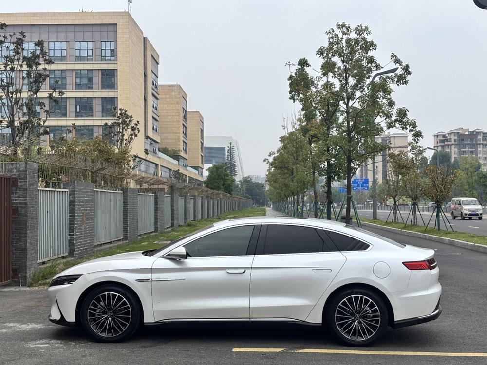 BYD Han 2022 #4 BYD Han 2022 изображение автомобиля #4