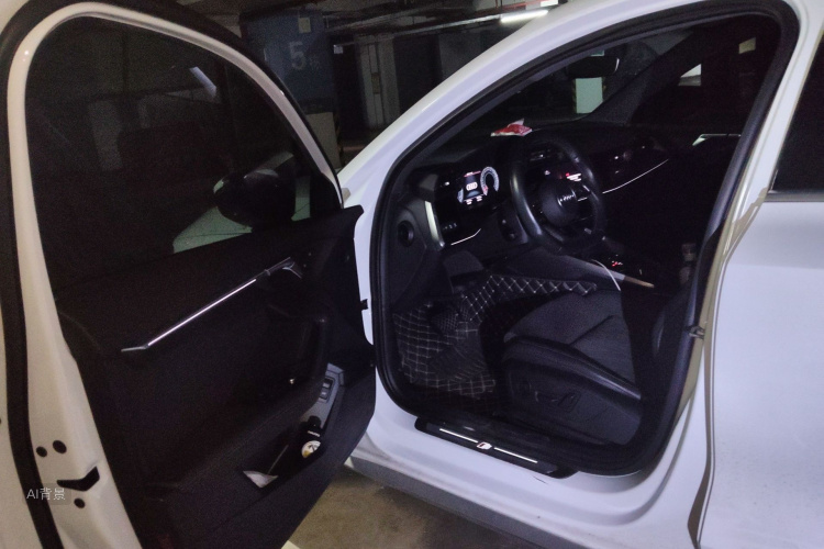 Audi A3 2021 immagine di auto #18