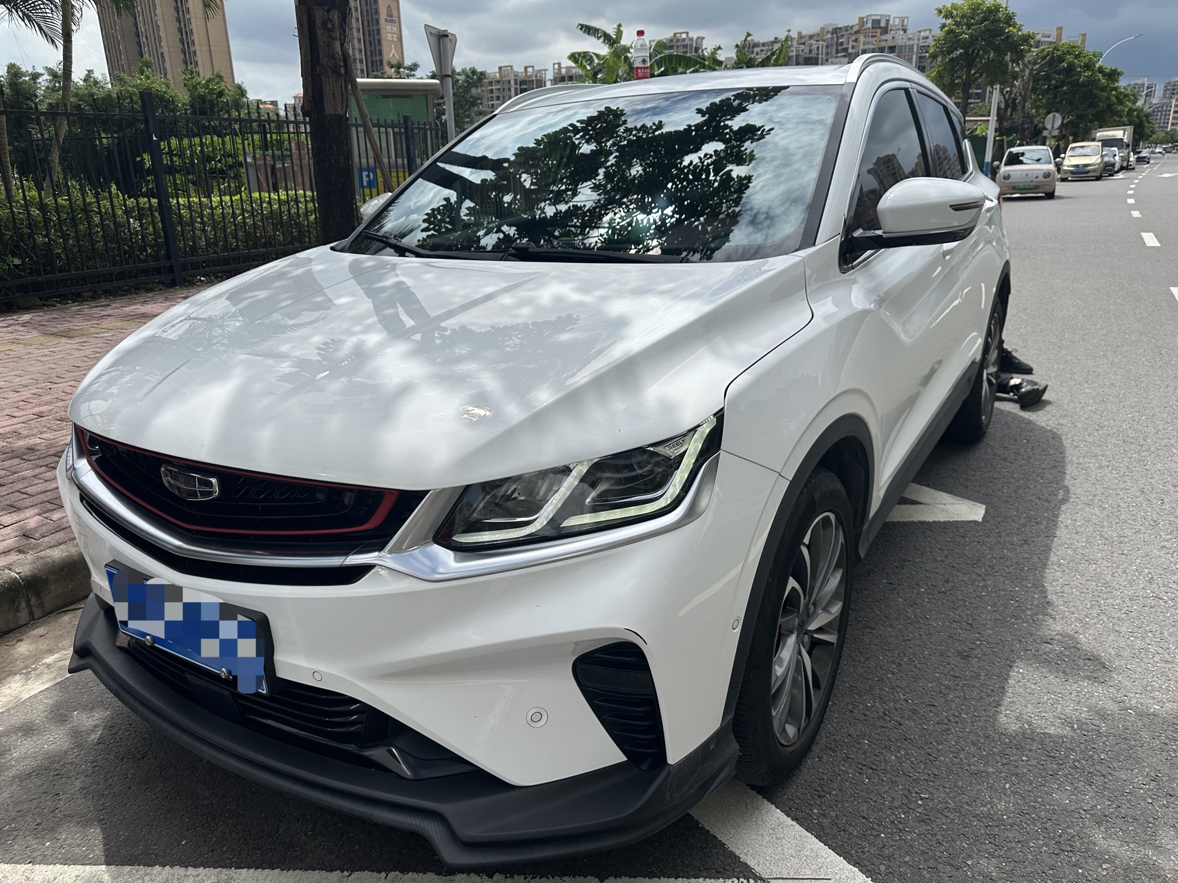 GEELY Coolray 2019 car image 