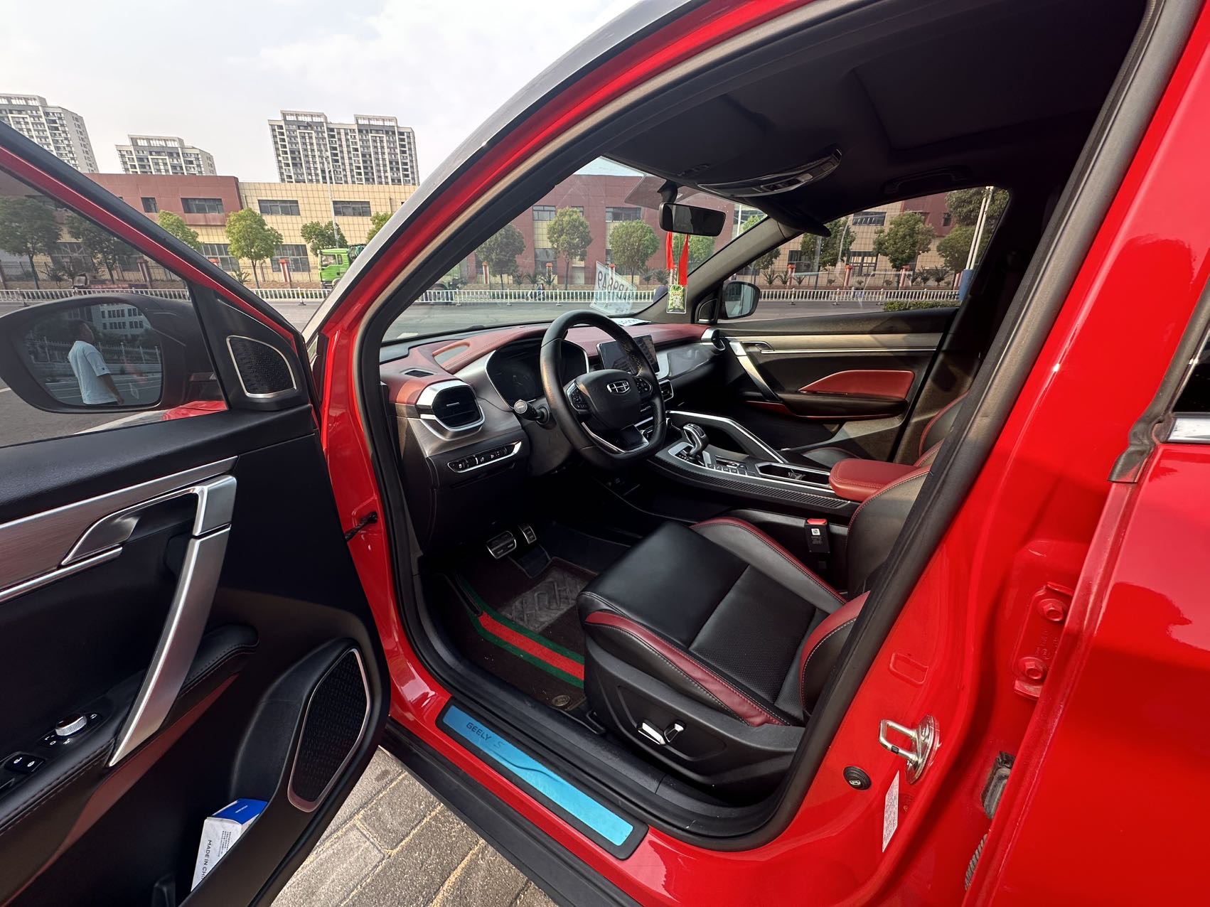 GEELY Coolray 2020 car image #4