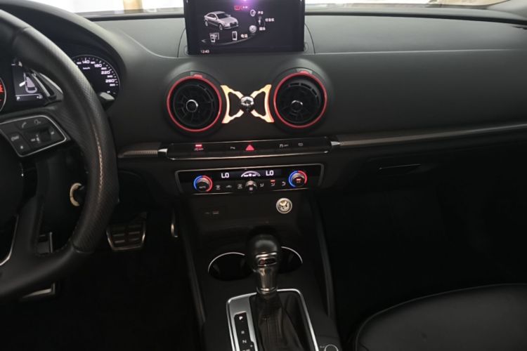 Audi A3 2019 #13 Audi A3 2019 car image #13