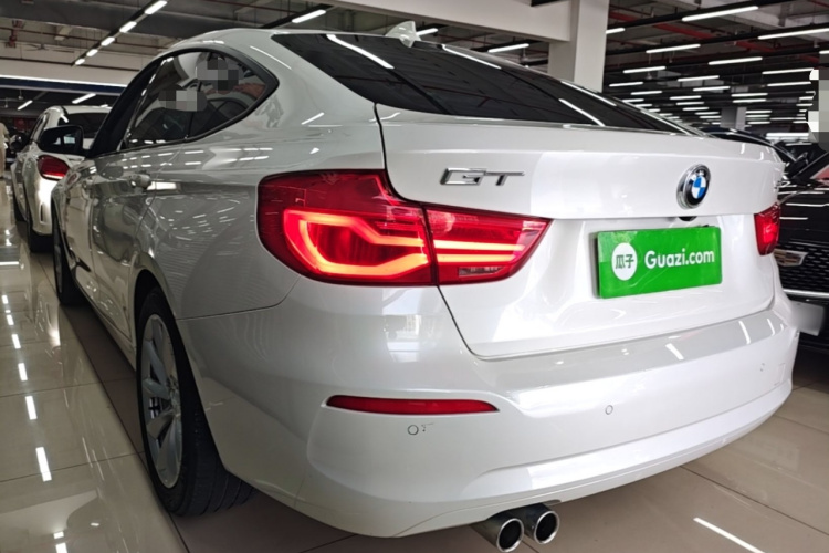 BMW 3 Series GT 2018 car image #5