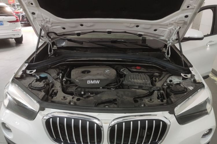 BMW X1 2018 immagine di auto #24
