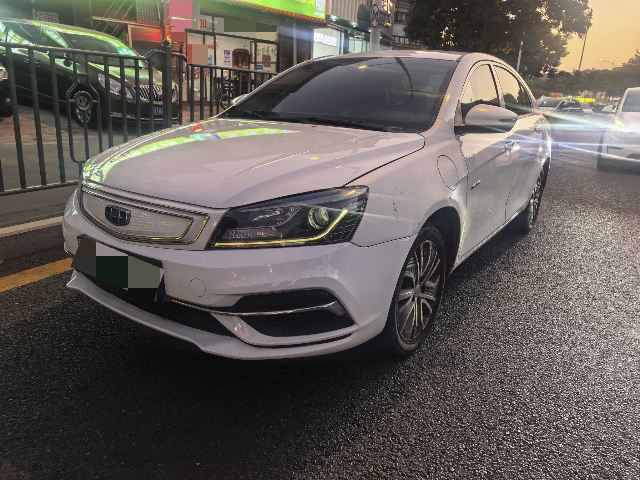 GEELY Emgrand New Energy 2018 GEELY Emgrand New Energy 2018 image de voiture