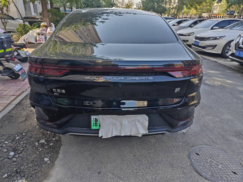 BYD Han 2023 #5 BYD Han 2023 изображение автомобиля #5