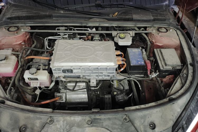 BYD Han 2022 immagine di auto #18