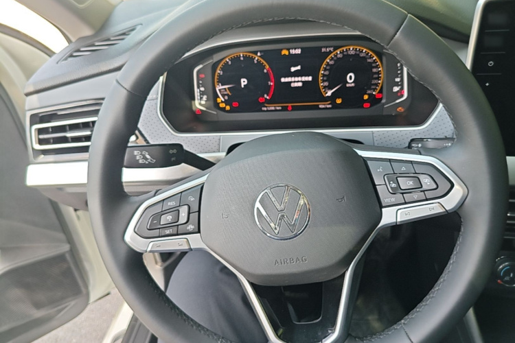 Volkswagen Lavida 2023 car image #11