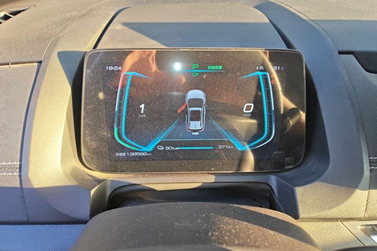 BYD Yuan New Energy 2019 car image #12