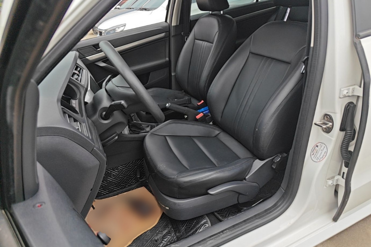 Volkswagen Lavida 2020 car image #15