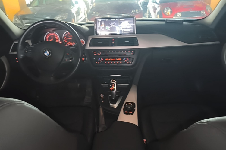 BMW 3 Series 2014 image de voiture #11