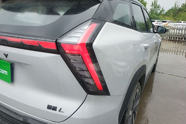 GEELY Boyue L 2024 car image #8