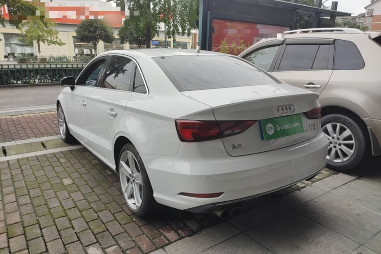 Audi A3 2018 imagen de coche #5