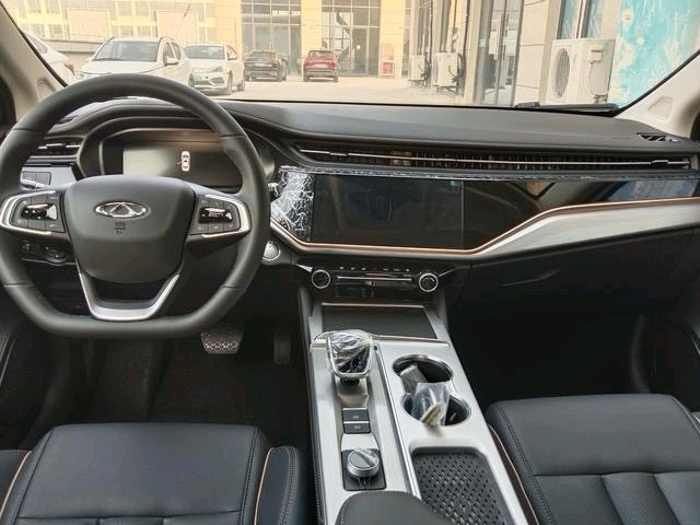 Chery Arrizo 5 Plus 2023 imagem de carro #8
