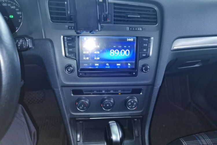 Volkswagen Golf 2015 #13 Volkswagen Golf 2015 car image #13