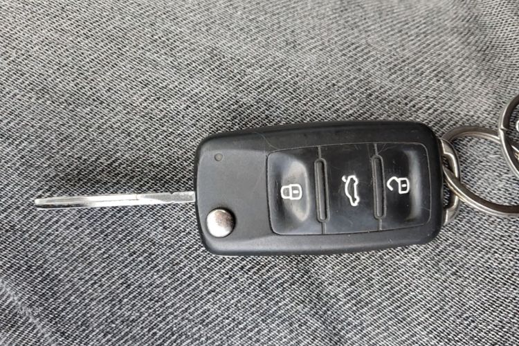 Volkswagen Santana 2019 #10 Volkswagen Santana 2019 car image #10