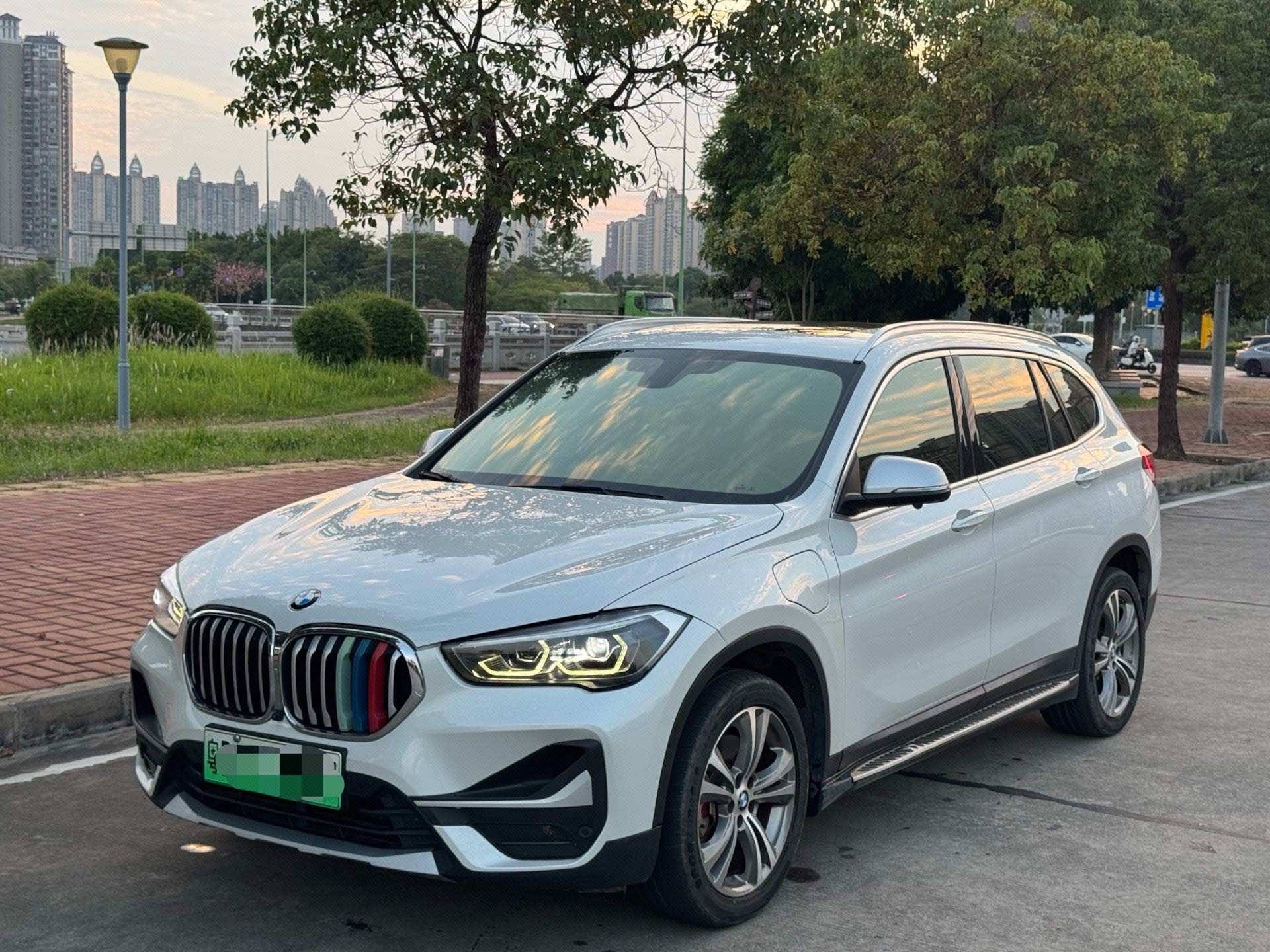 BMW X1 New Energy 2021 car image 
