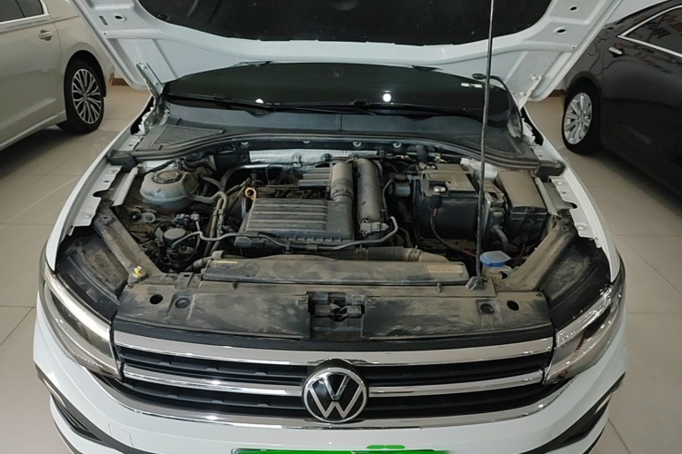 Volkswagen Bora 2023 car image #20