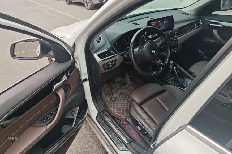BMW X1 2020 car image #18