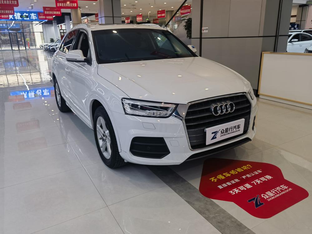 Audi Q3 2018 car image #3