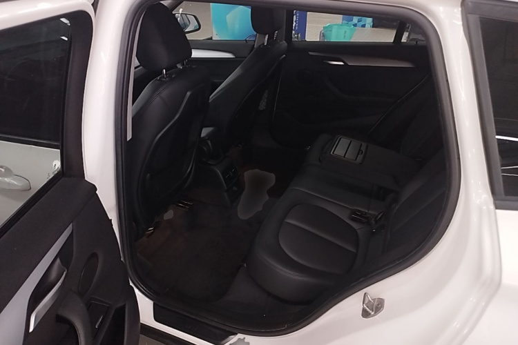 BMW X1 2017 #17 BMW X1 2017 car image #17