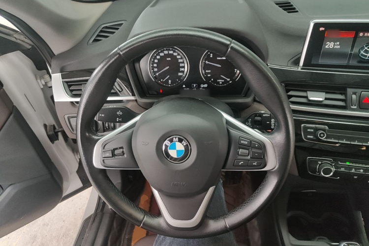 BMW X1 2020 #15 BMW X1 2020 car image #15