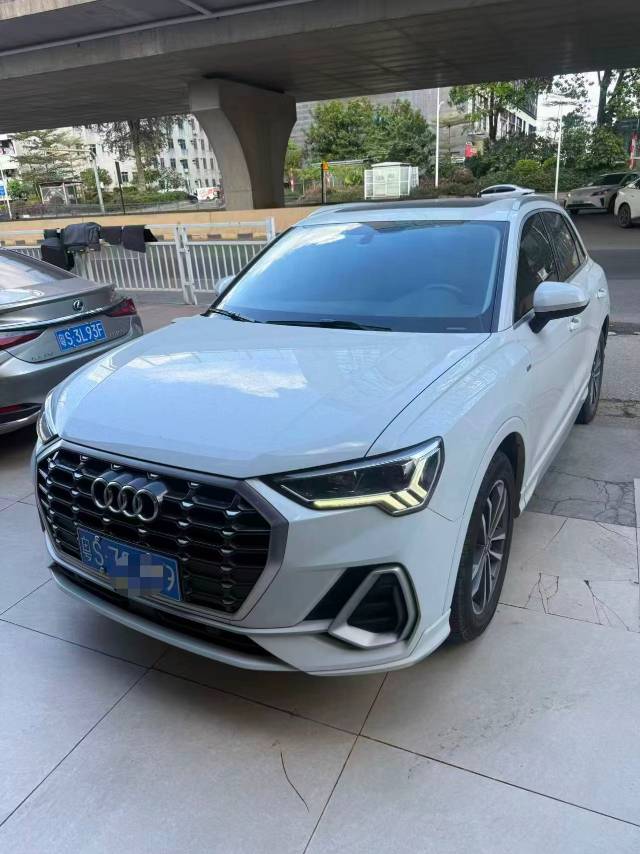 Audi Q3 2021 Audi Q3 2021 image de voiture