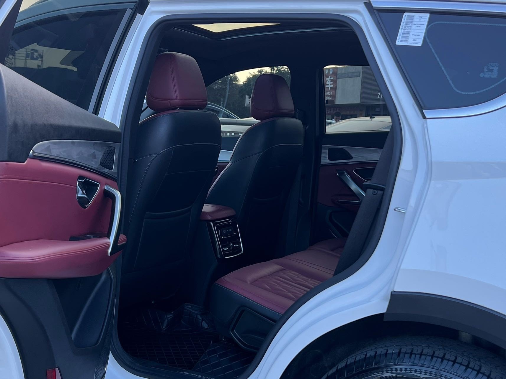 Jetour X70 PLUS 2024 изображение автомобиля #6