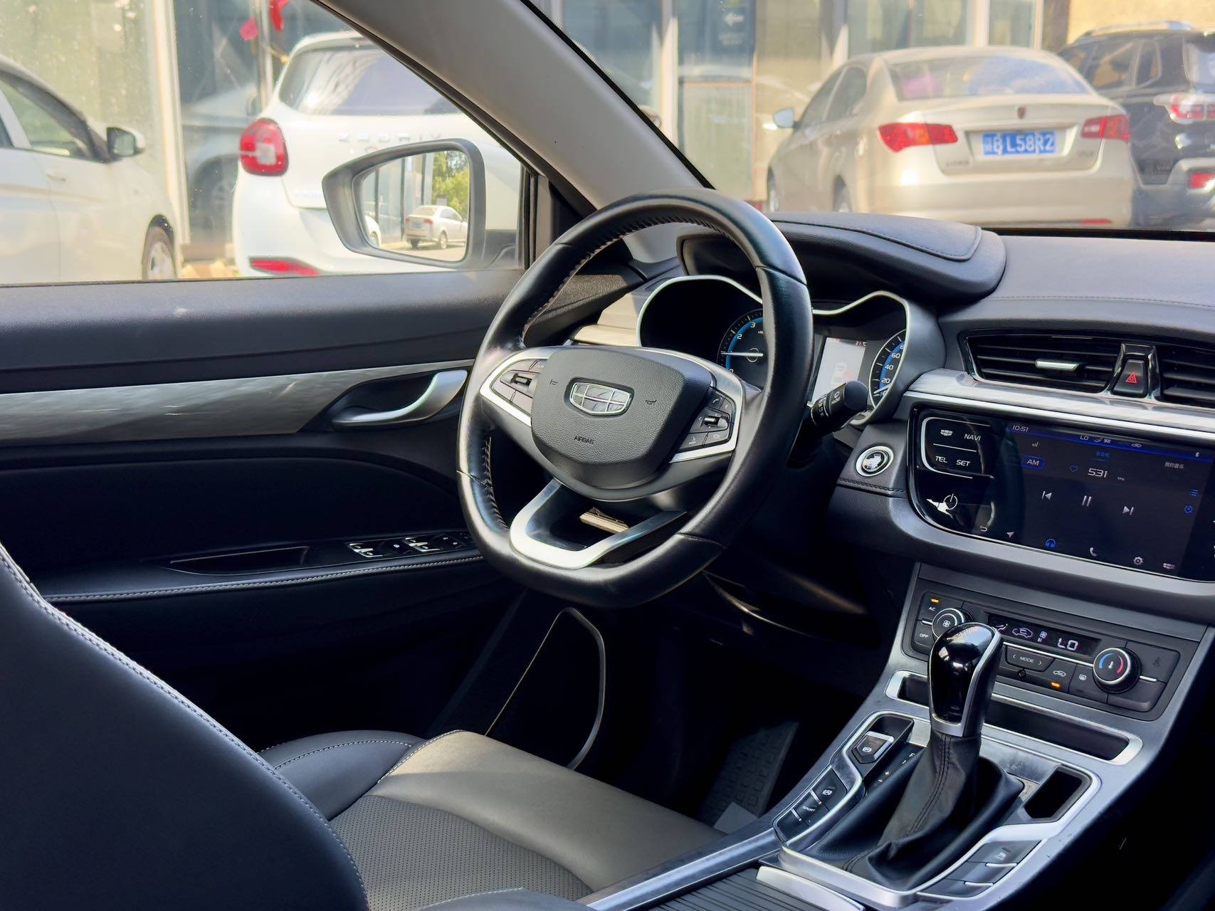 GEELY Emgrand 2020 изображение автомобиля #5