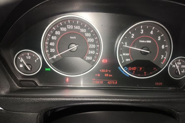 BMW 3 Series 2017 #16 BMW 3 Series 2017 car image #16